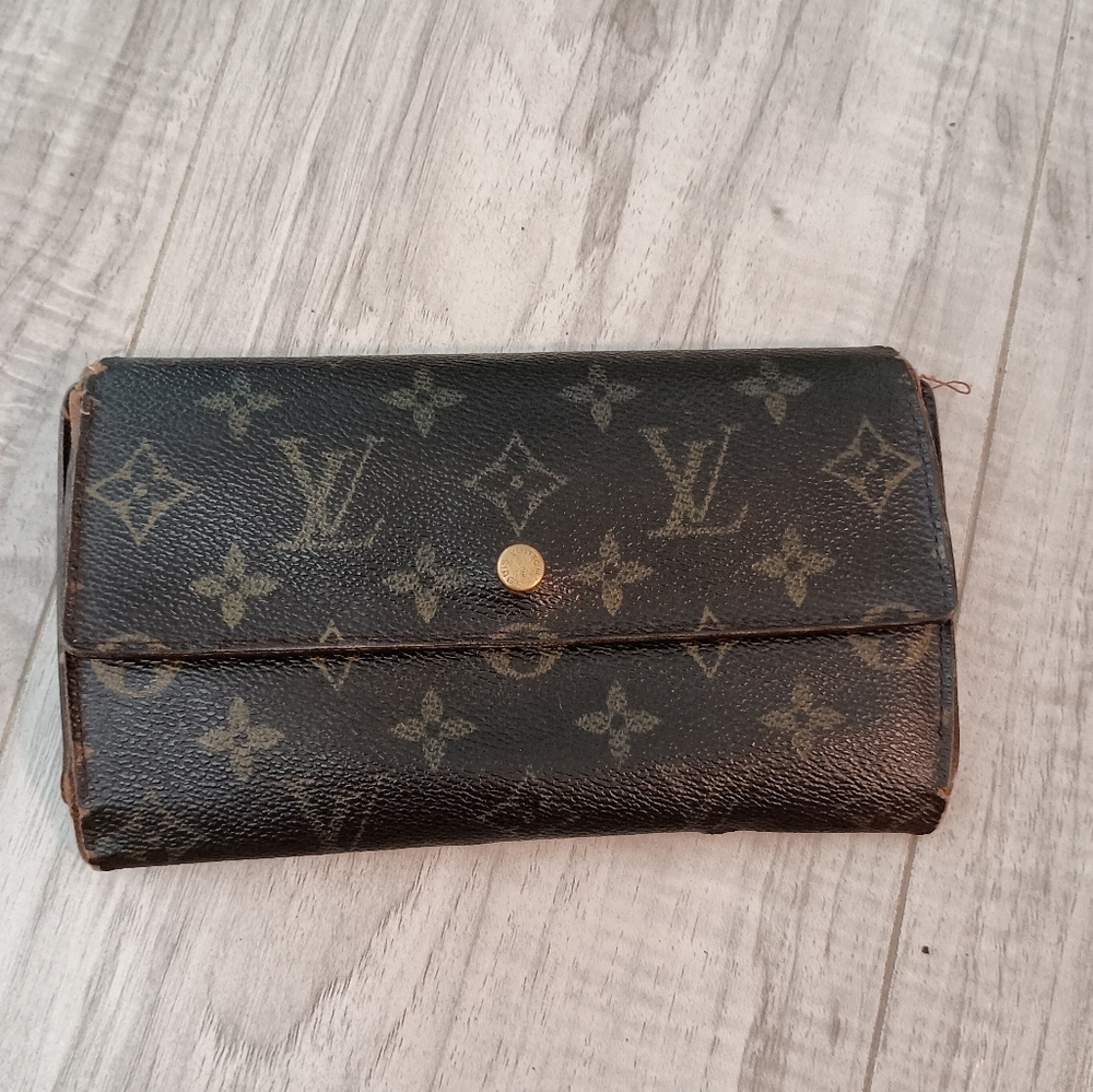 Louis Vuitton Porte Monnaie Monogram Pochette Credit Long Wallet